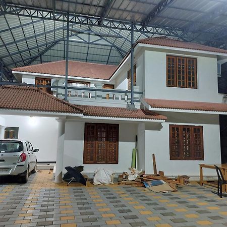 Water Gate Tourist Home And Resorts Mundrothuruth Luaran gambar