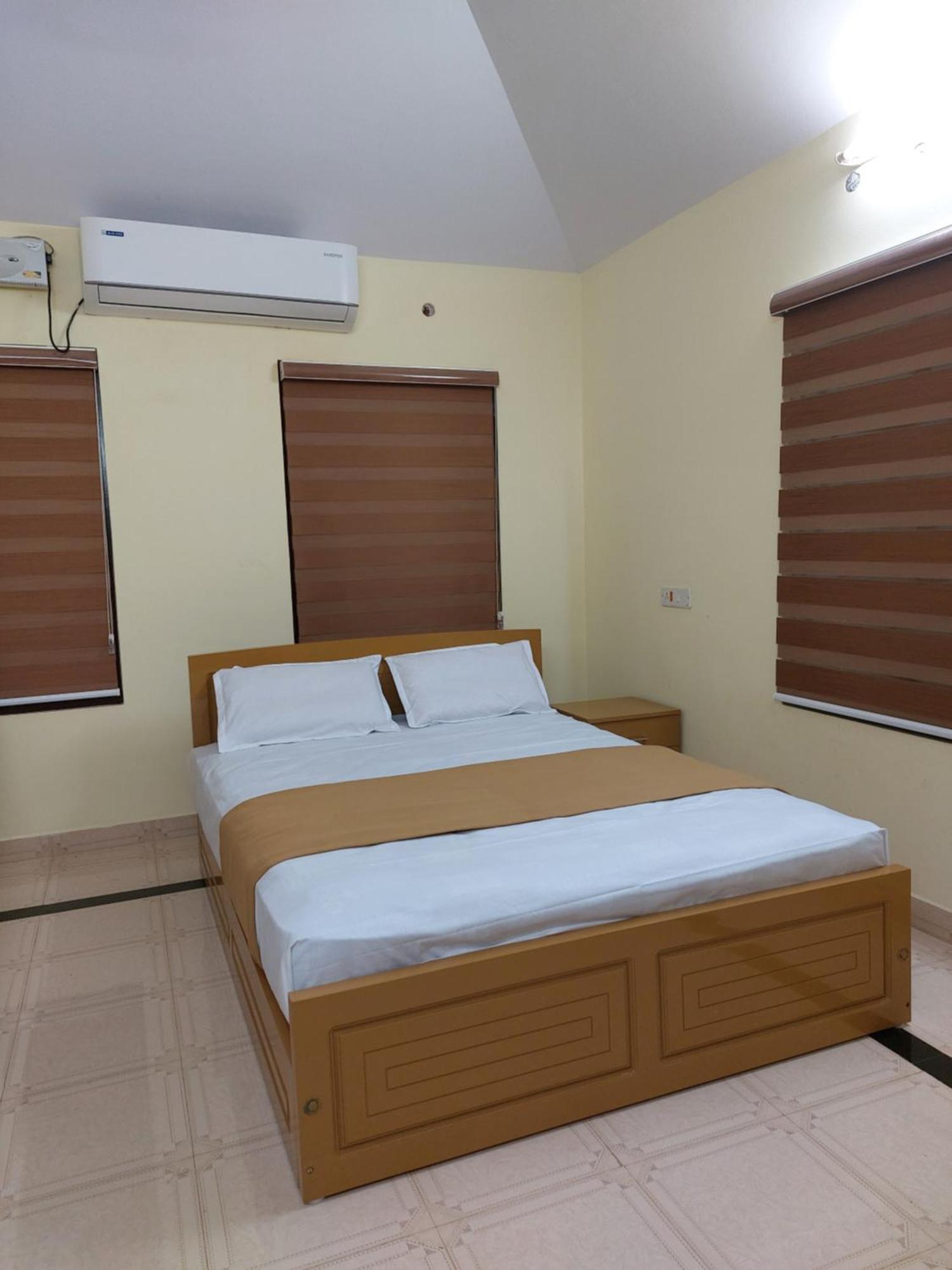 Water Gate Tourist Home And Resorts Mundrothuruth Luaran gambar